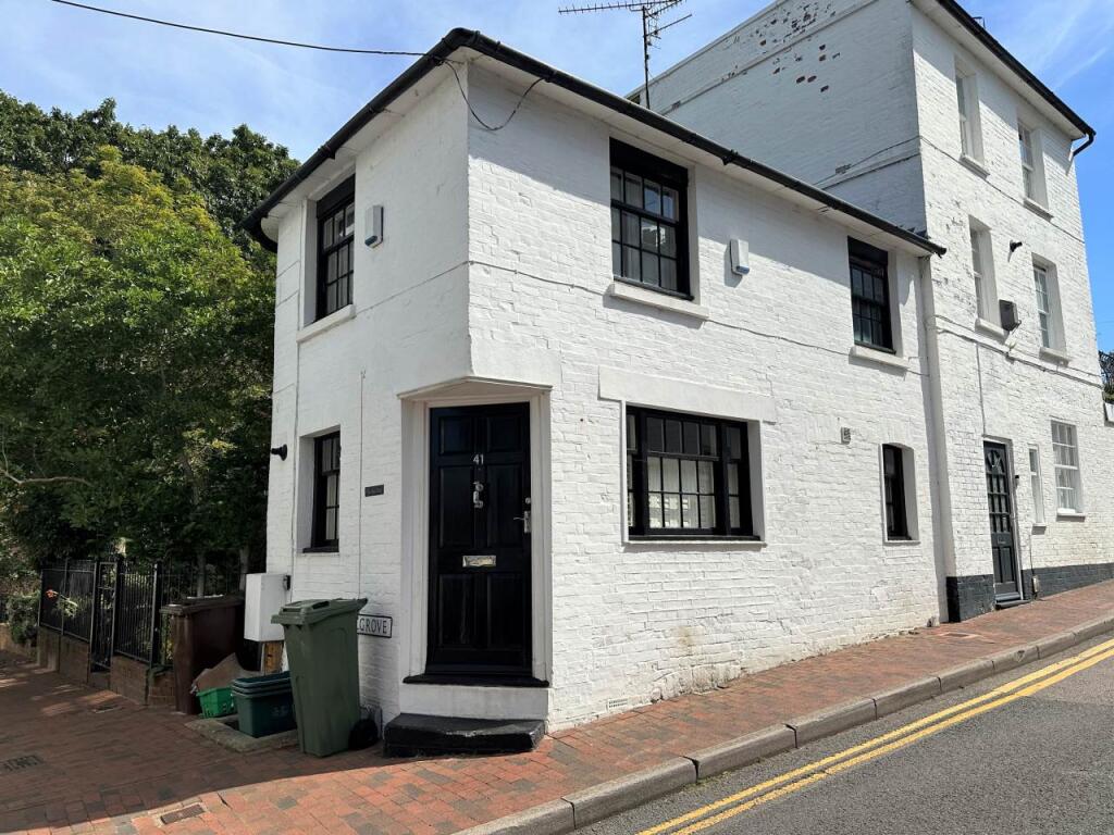 1 bed Detached for rent in Tunbridge Wells. From TW Property - Tunbridge Wells