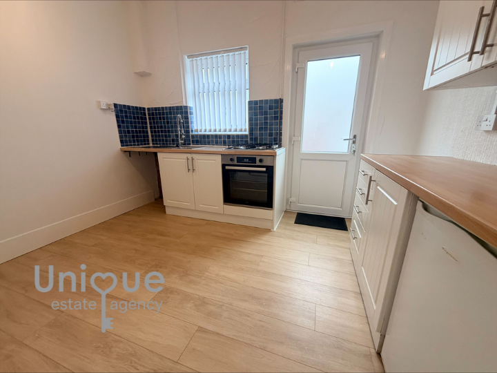 2 bed Mid Terraced House for rent in Staining. From Unique Estate Agency Ltd - Fleetwood