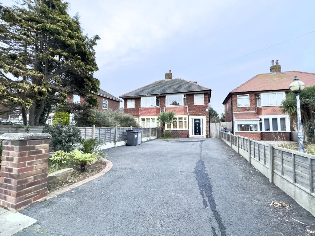 3 bed Semi Detached for rent in Carleton. From Unique Estate Agency Ltd - Fleetwood