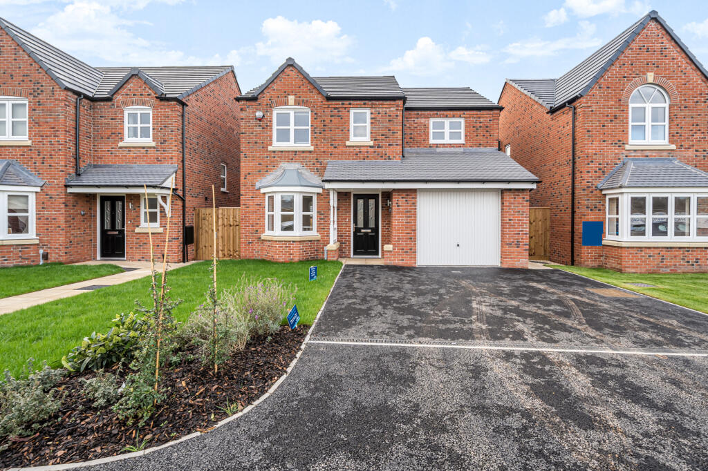 3 bed Detached for rent in Wesham. From Unique Estate Agency Ltd - St Annes 3 bed Detached for rent in Wesham. From Unique Estate Agency Ltd - St Annes