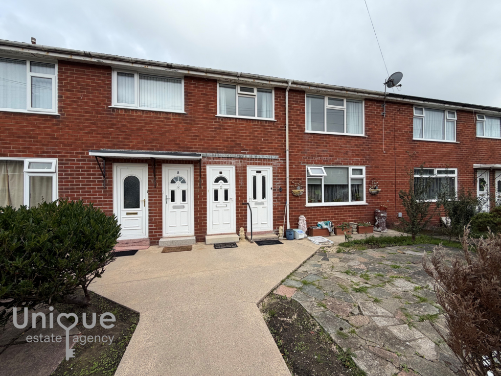 2 bed 1st Floor Flat for rent in Lytham St Anne's. From Unique Estate Agency Ltd - St Annes