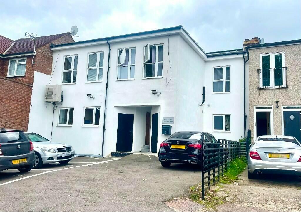1 bed Flat for rent in Meopham. From Urban Estates - Gravesend