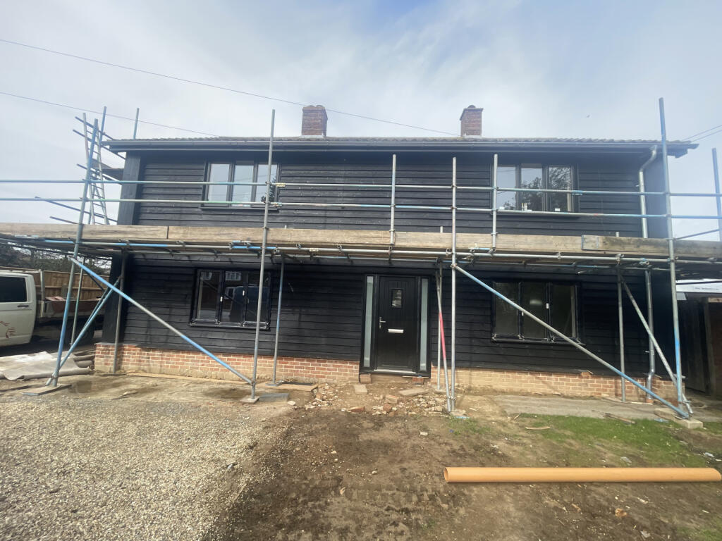 2 bed Apartment for rent in Felixstowe. From Wainwrights Estate & Lettings Agent Ltd - Felixstowe