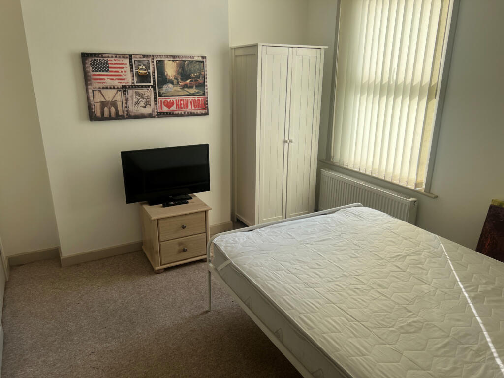 1 bed House Share for rent in Felixstowe. From Wainwrights Estate & Lettings Agent Ltd - Felixstowe