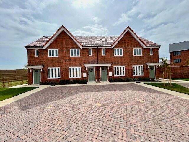 2 bed Mid Terraced House for rent in . From Wainwrights Estate & Lettings Agent Ltd - Felixstowe 2 bed Mid Terraced House for rent in . From Wainwrights Estate & Lettings Agent Ltd - Felixstowe
