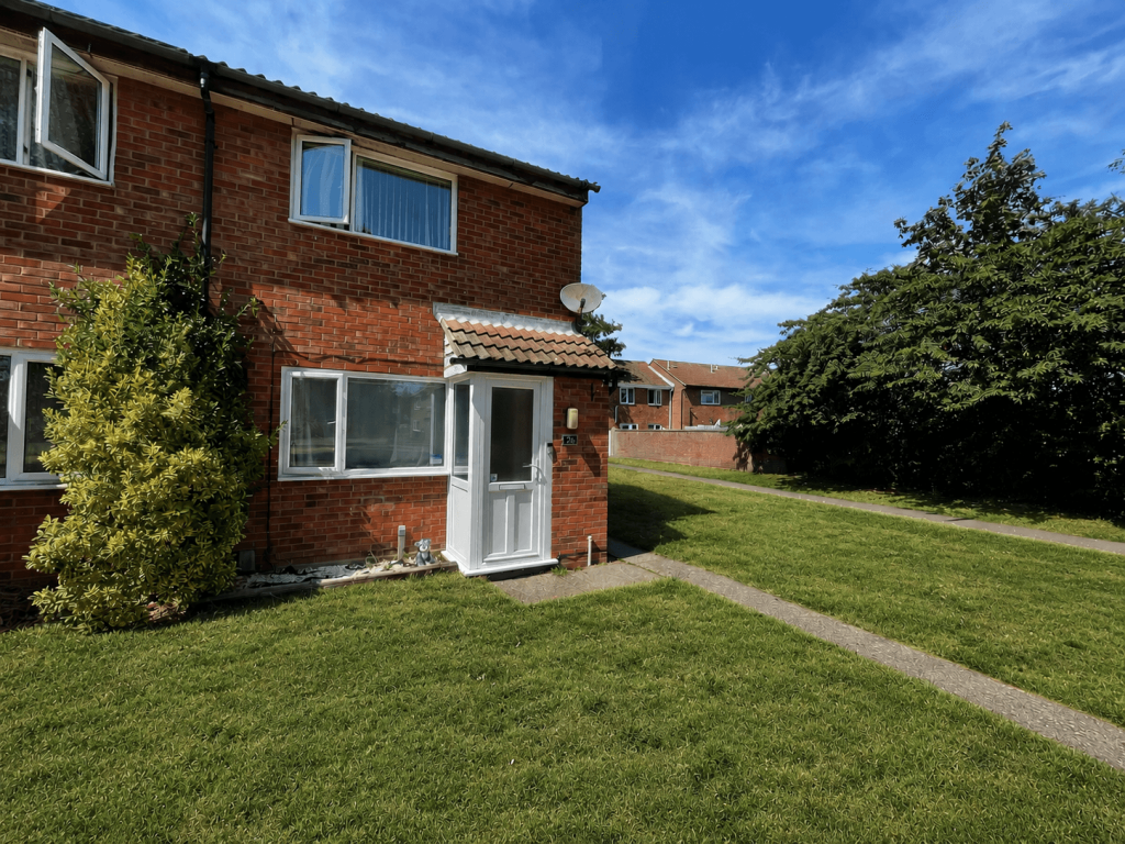 2 bed End of Terrace for rent in Felixstowe. From Wainwrights Estate & Lettings Agent Ltd - Felixstowe