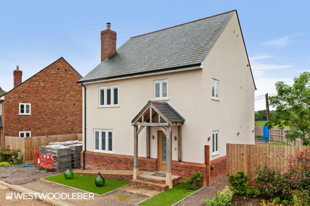 5 bed Detached House for rent in Nazeing. From Westwood Leber