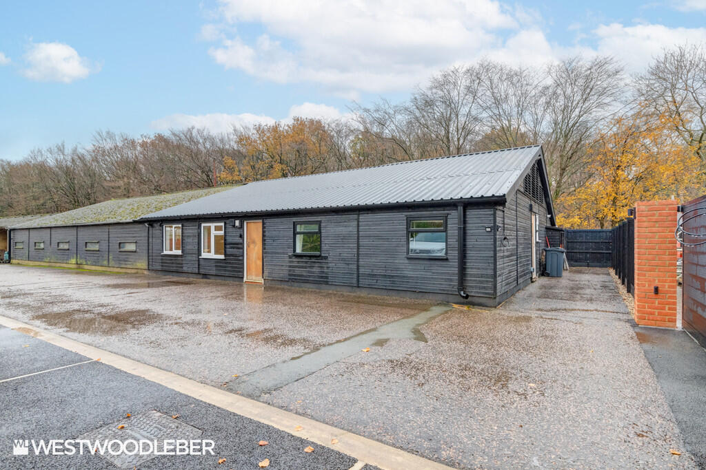 2 bed Barn Conversion for rent in . From Westwood Leber - Hertfordshire