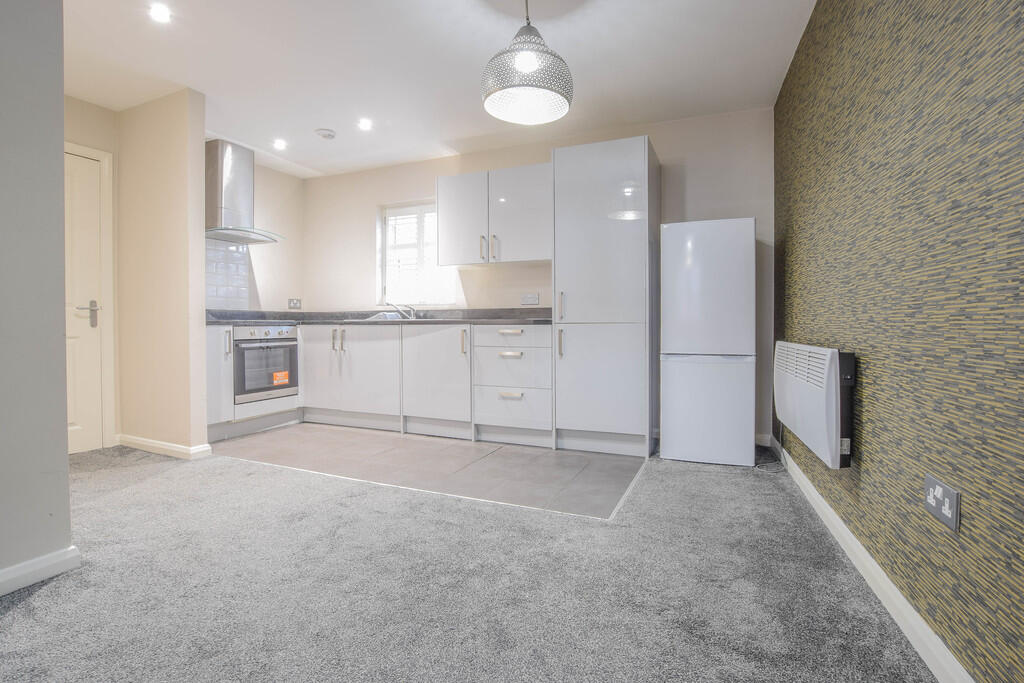 2 bed Apartment for rent in Hoddesdon. From Westwood Leber - Hertfordshire