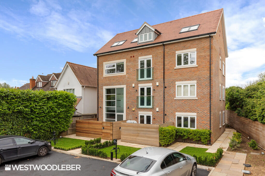 2 bed Penthouse for rent in Wormley West End. From Westwood Leber - Hertfordshire 2 bed Penthouse for rent in Wormley West End. From Westwood Leber - Hertfordshire