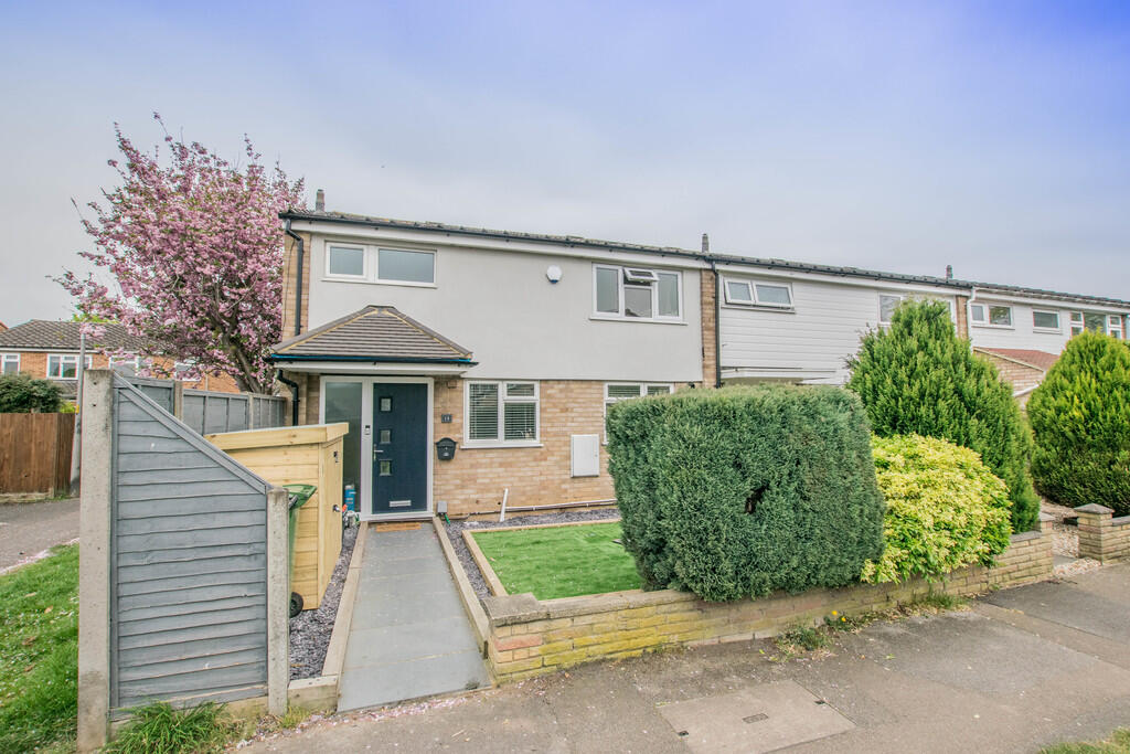 3 bed Semi Detached for rent in Hoddesdon. From Westwood Leber - Hertfordshire 3 bed Semi Detached for rent in Hoddesdon. From Westwood Leber - Hertfordshire