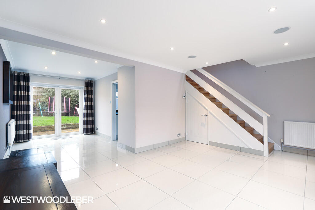 3 bed End of Terrace for rent in Cheshunt. From Westwood Leber - Hertfordshire 3 bed End of Terrace for rent in Cheshunt. From Westwood Leber - Hertfordshire