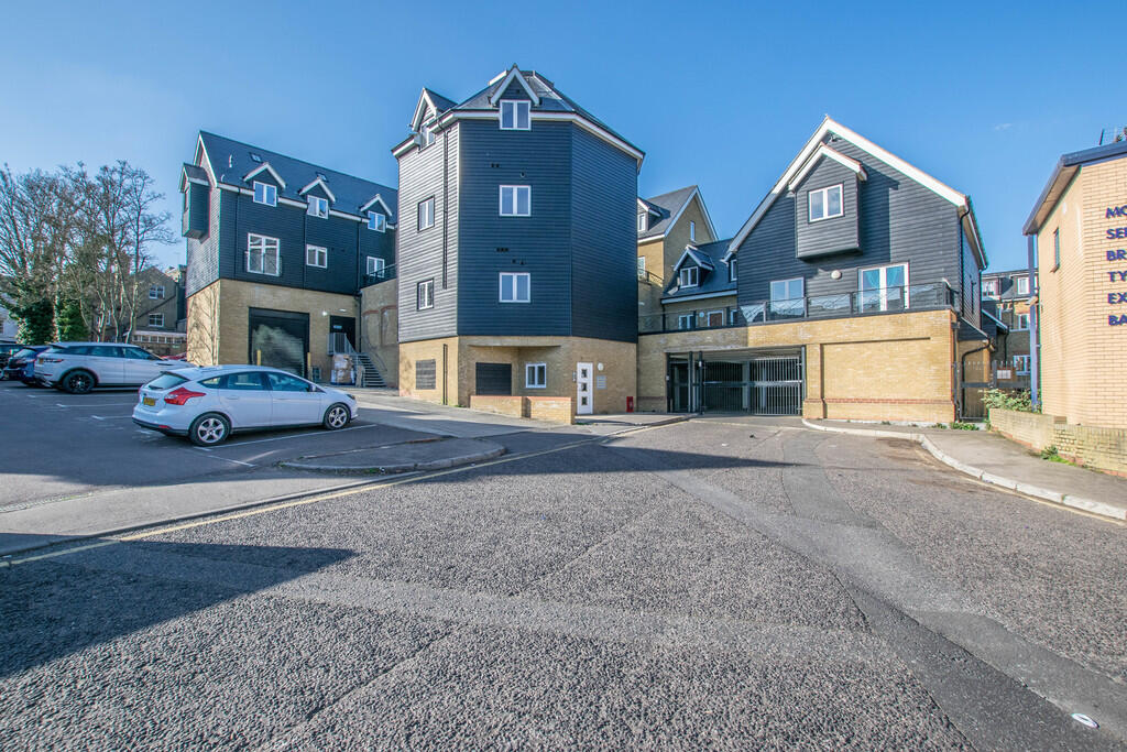 1 bed Apartment for rent in Hoddesdon. From Westwood Leber - Hertfordshire 1 bed Apartment for rent in Hoddesdon. From Westwood Leber - Hertfordshire