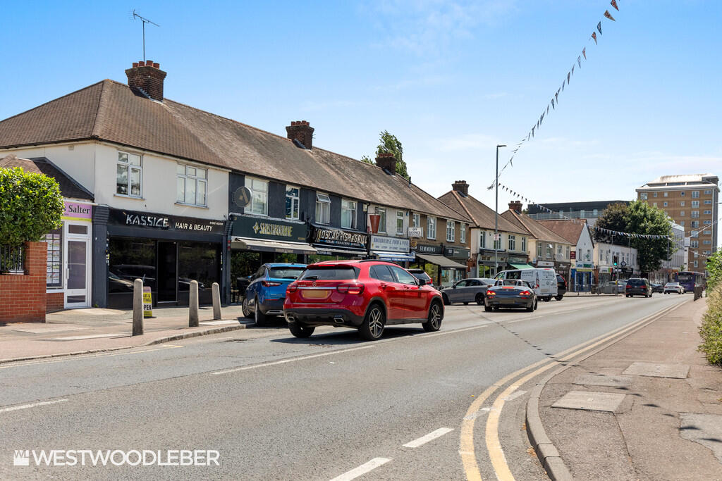 1 bed House (unspecified) for rent in Wormley West End. From Westwood Leber - Hertfordshire 1 bed House (unspecified) for rent in Wormley West End. From Westwood Leber - Hertfordshire
