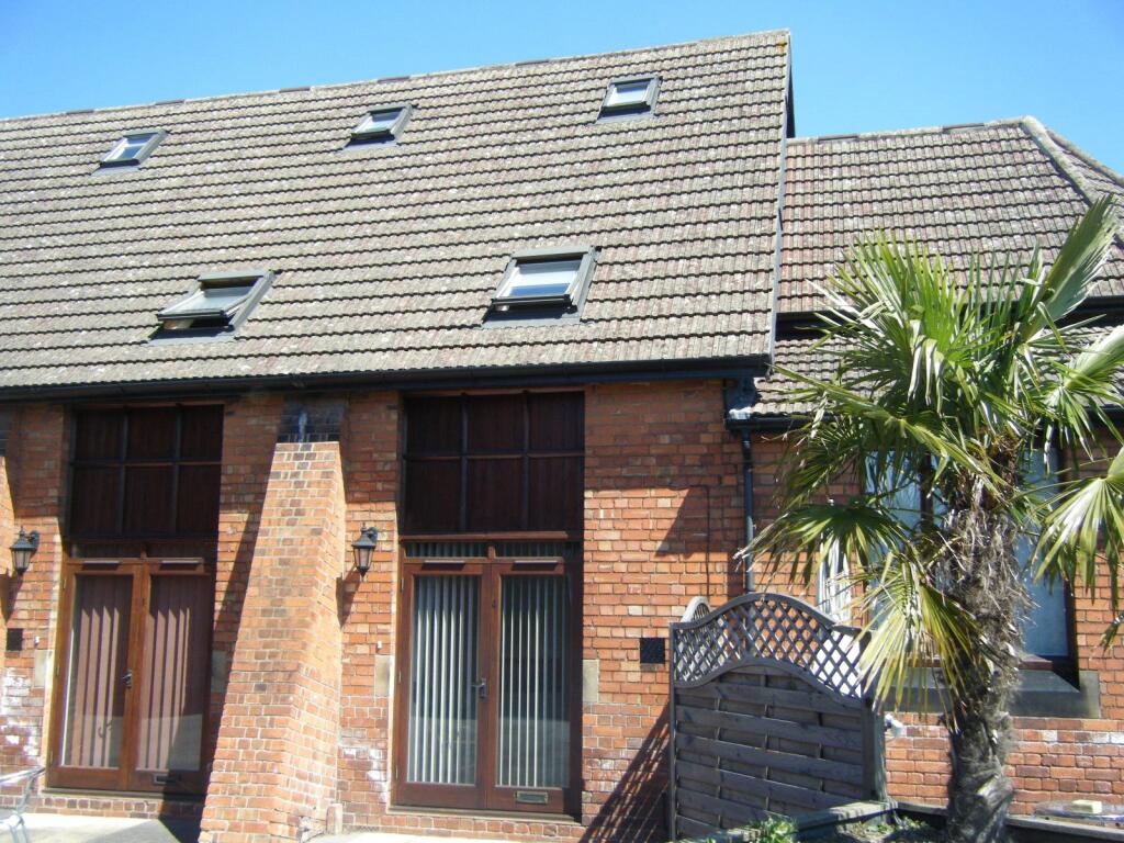 2 bed Detached for rent in Newark-on-Trent. From Whitegates - Newark 2 bed Detached for rent in Newark-on-Trent. From Whitegates - Newark