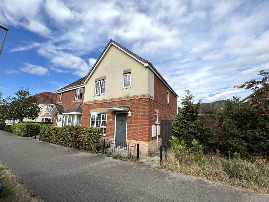 3 bed Semi Detached for rent in North Hykeham. From Whitegates - Newark