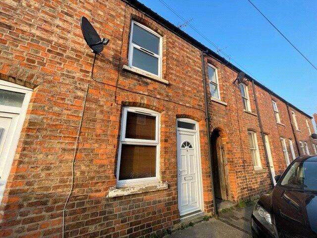 1 bed Mid Terraced House for rent in Newark-on-Trent. From Whitegates - Newark