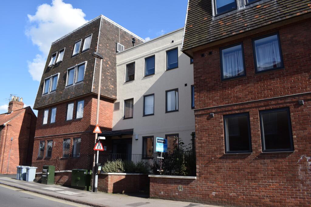2 bed Apartment for rent in Newark-on-Trent. From Whitegates - Newark 2 bed Apartment for rent in Newark-on-Trent. From Whitegates - Newark