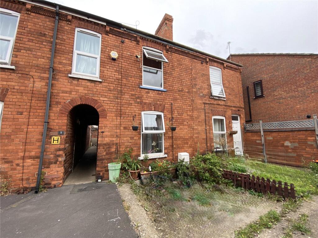 3 bed Mid Terraced House for rent in Harmston. From Whitegates - Newark 3 bed Mid Terraced House for rent in Harmston. From Whitegates - Newark