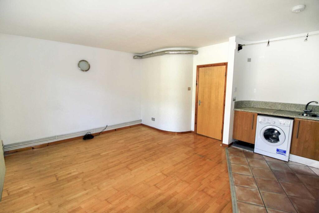 1 bed Apartment for rent in Islington. From Wildheart Residential Management Limited - Epsom