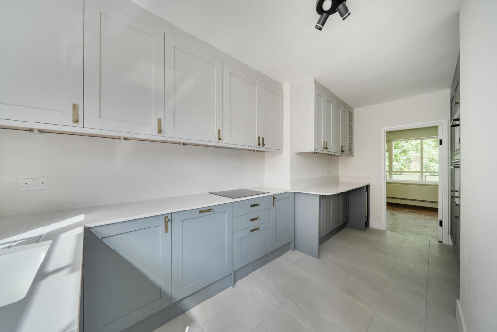 2 bed 1st Floor Flat for rent in London. From Wildheart Residential Management Limited - Epsom