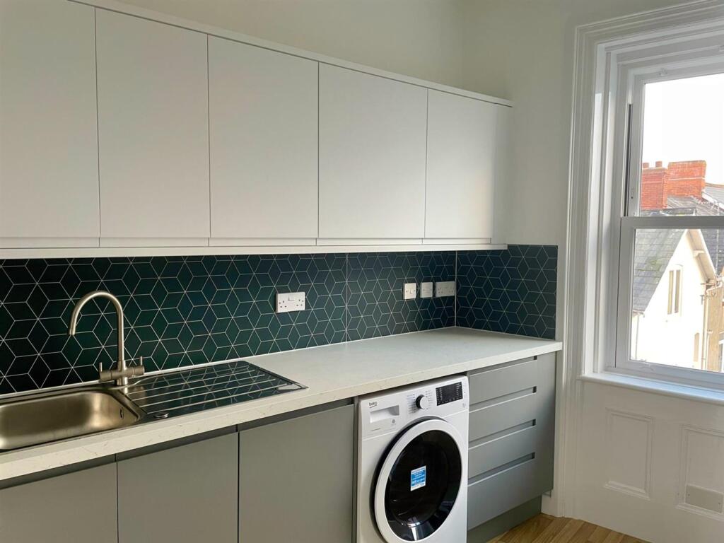 2 bed 1st Floor Flat for rent in Wellington. From Wildheart Residential Management Limited - Epsom