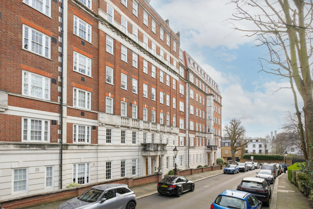 3 bed Apartment for rent in London. From Wilfords