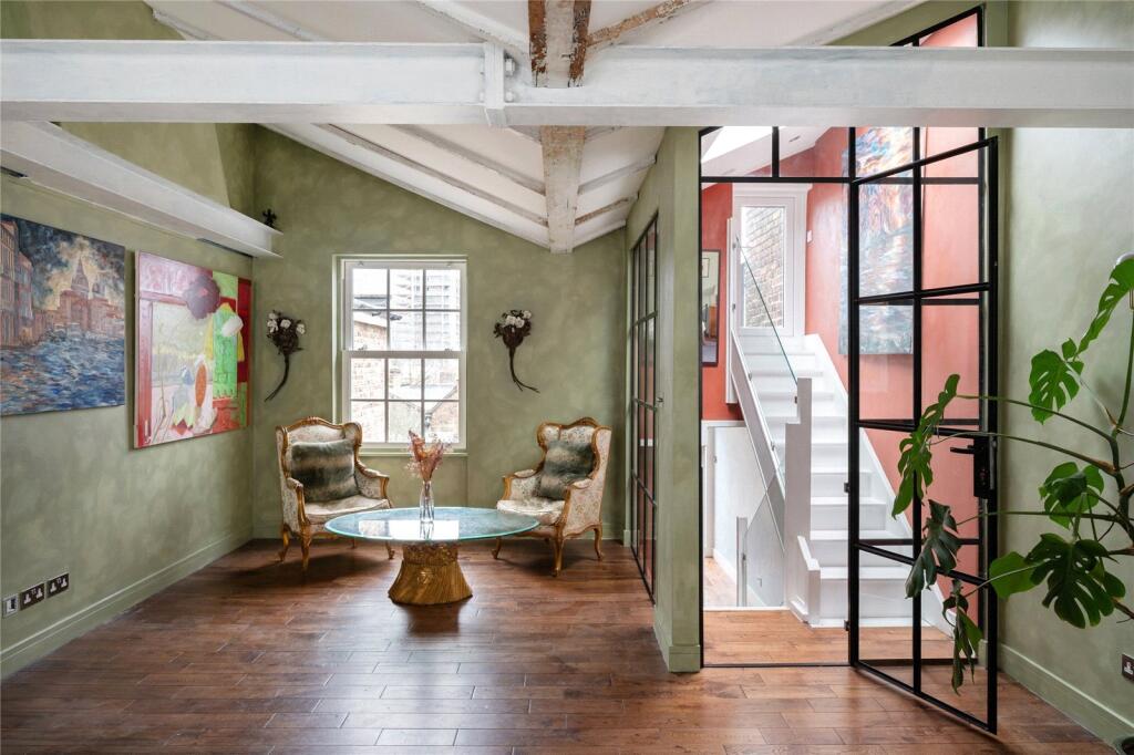 3 bed Detached for rent in Kensington. From Wilfords London - Kensington