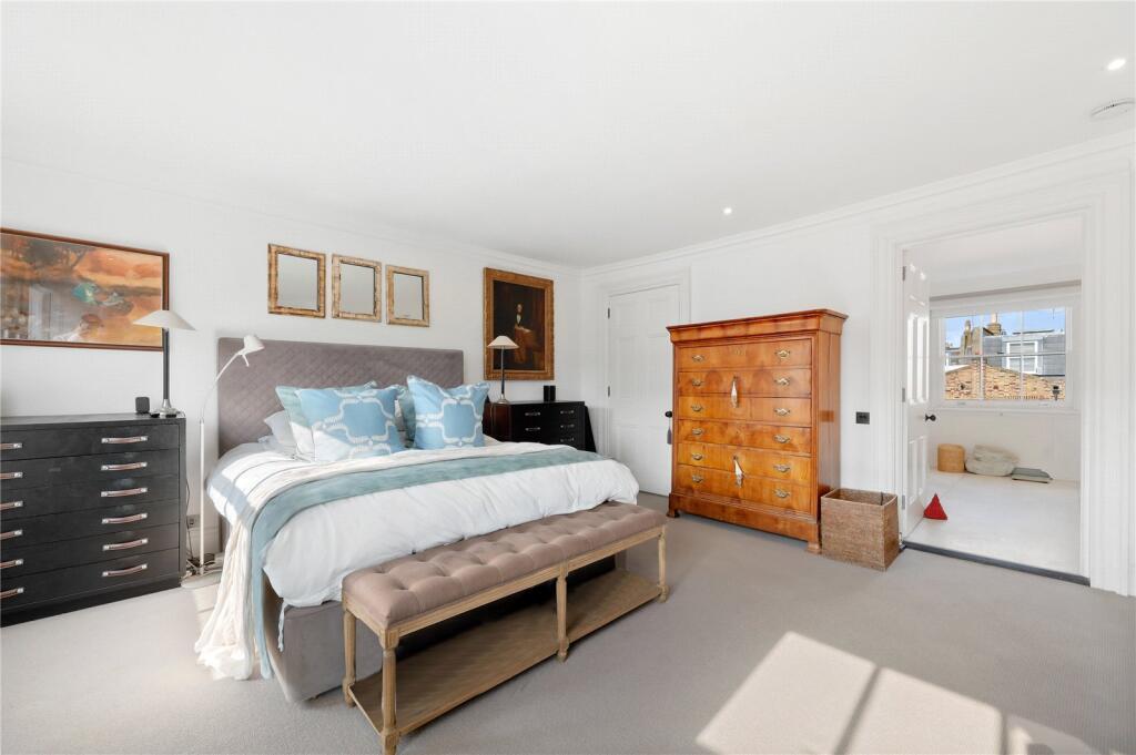 3 bed Detached for rent in London. From Wilfords London - Kensington