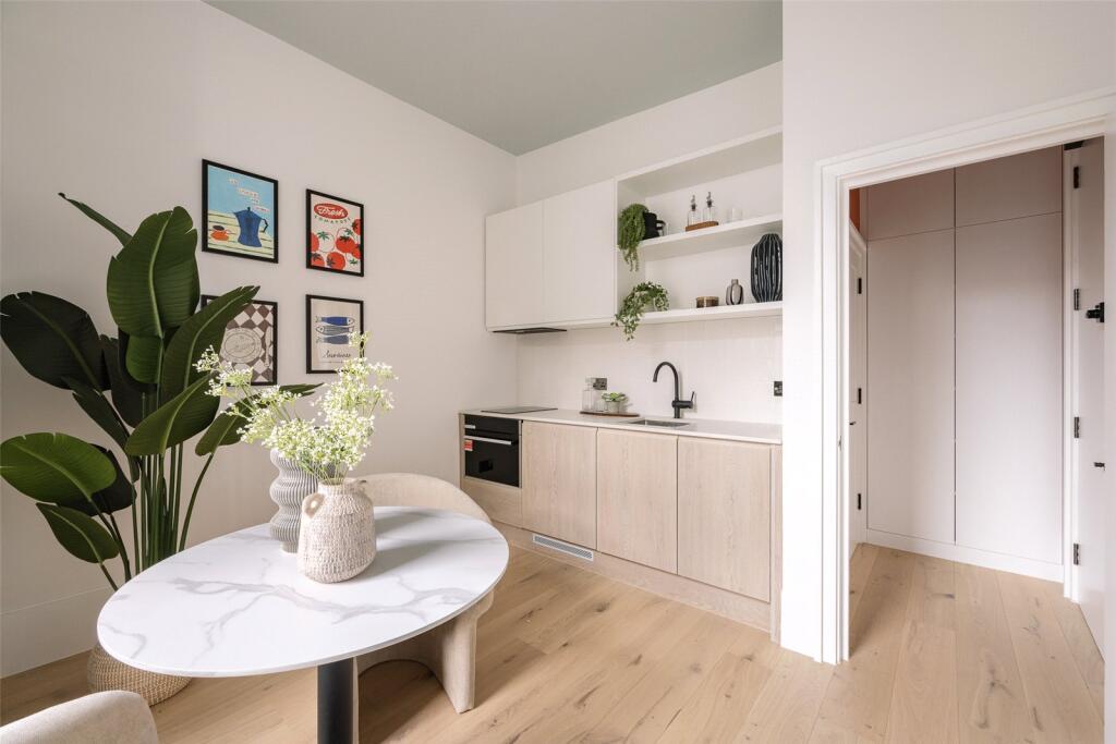 1 bed Apartment for rent in Kensington. From Wilfords London - Kensington