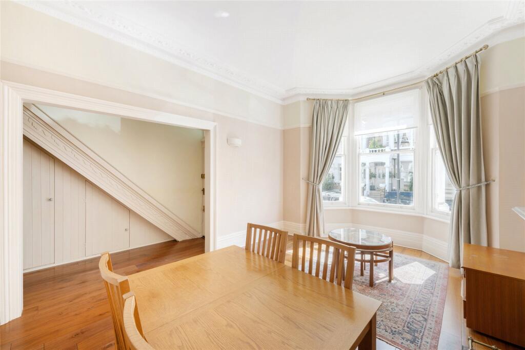 1 bed Apartment for rent in Kensington. From Wilfords London - Kensington 1 bed Apartment for rent in Kensington. From Wilfords London - Kensington