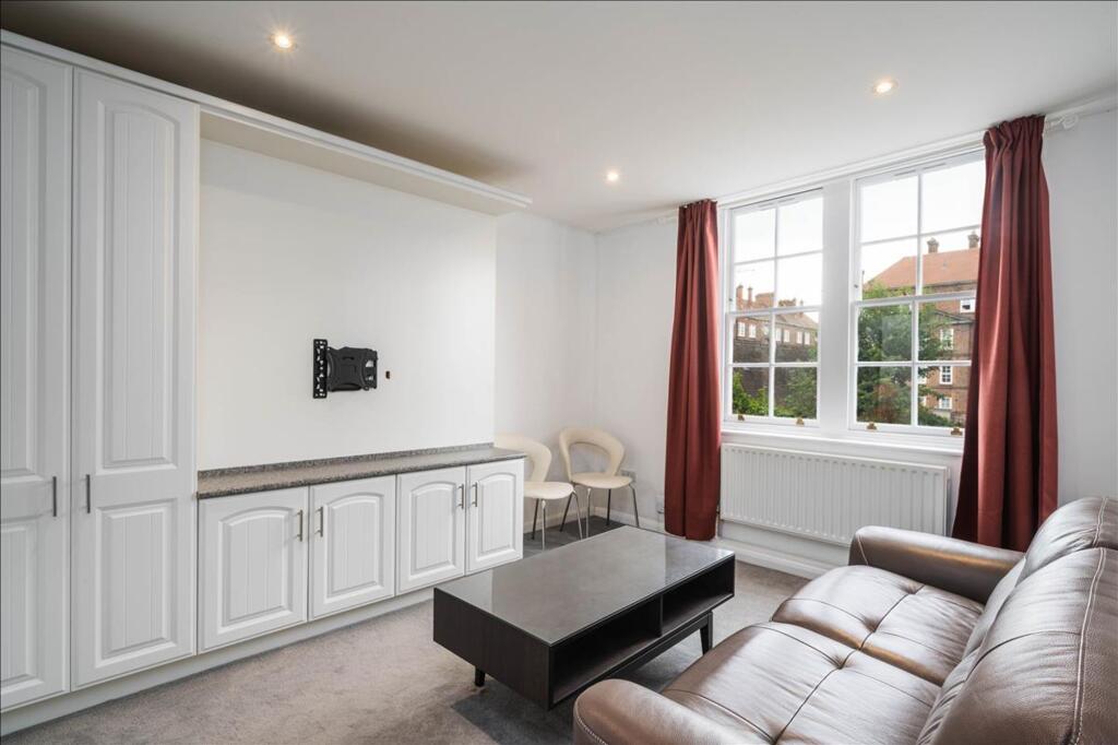 2 bed 1st Floor Flat for rent in London. From Willmotts - London