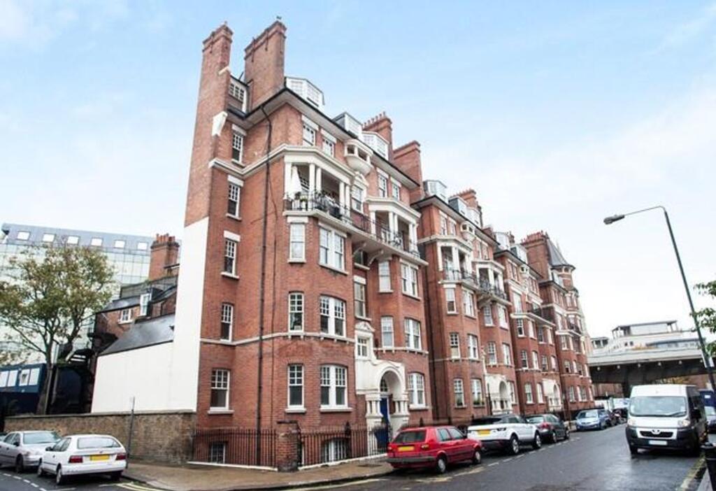 3 bed 1st Floor Flat for rent in Hammersmith. From Willmotts - London