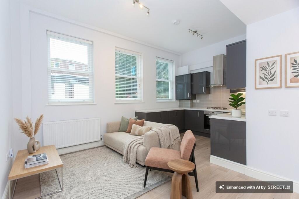 2 bed 1st Floor Flat for rent in Kensington. From Willmotts - London