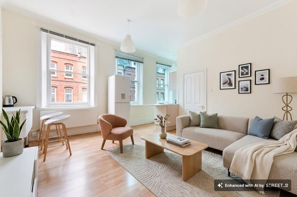 3 bed 1st Floor Flat for rent in Kensington. From Willmotts - London