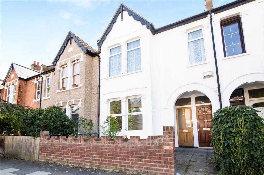 2 bed 1st Floor Flat for rent in Brentford. From Willmotts - London