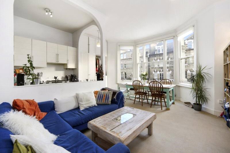 2 bed Apartment for rent in Kensington. From Winkworth - Hammersmith