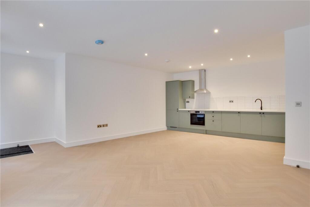 2 bed Apartment for rent in London. From Winkworth - Greenwich