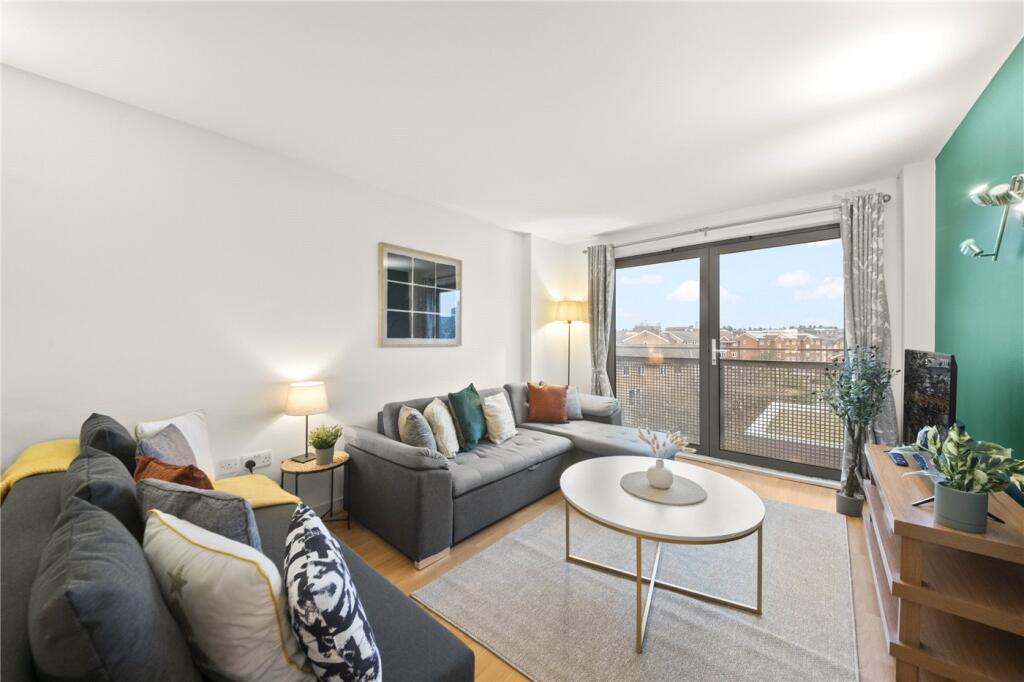 2 bed Apartment for rent in London. From Winkworth - Greenwich