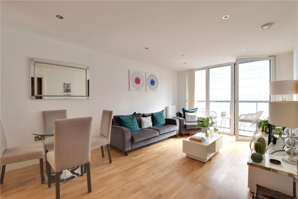 2 bed Apartment for rent in Greenwich. From Winkworth - Greenwich