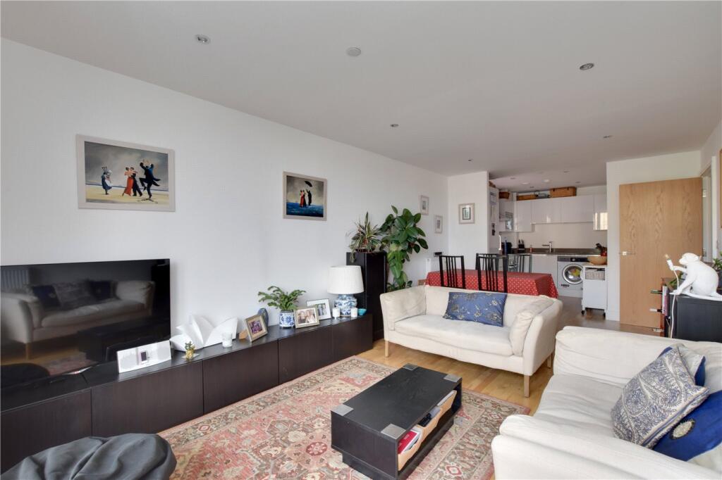 2 bed Apartment for rent in Greenwich. From Winkworth - Greenwich