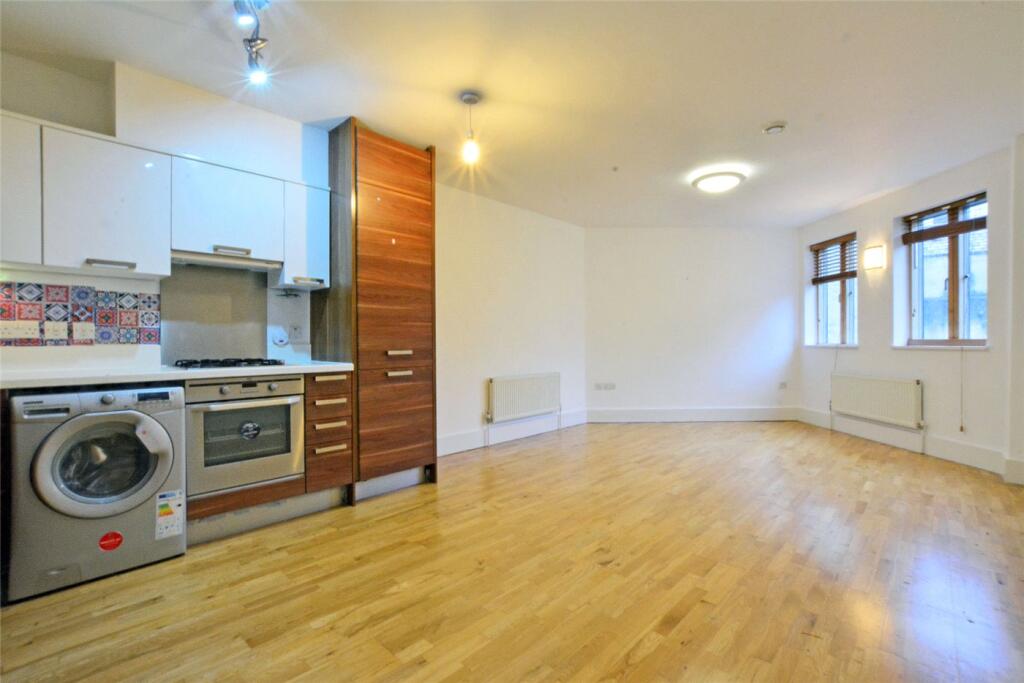 2 bed Apartment for rent in London. From Winkworth - Greenwich