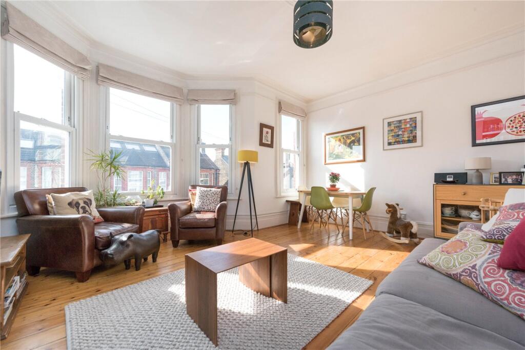 3 bed Apartment for rent in London. From Winkworth - Kensal Rise & Queen's Park