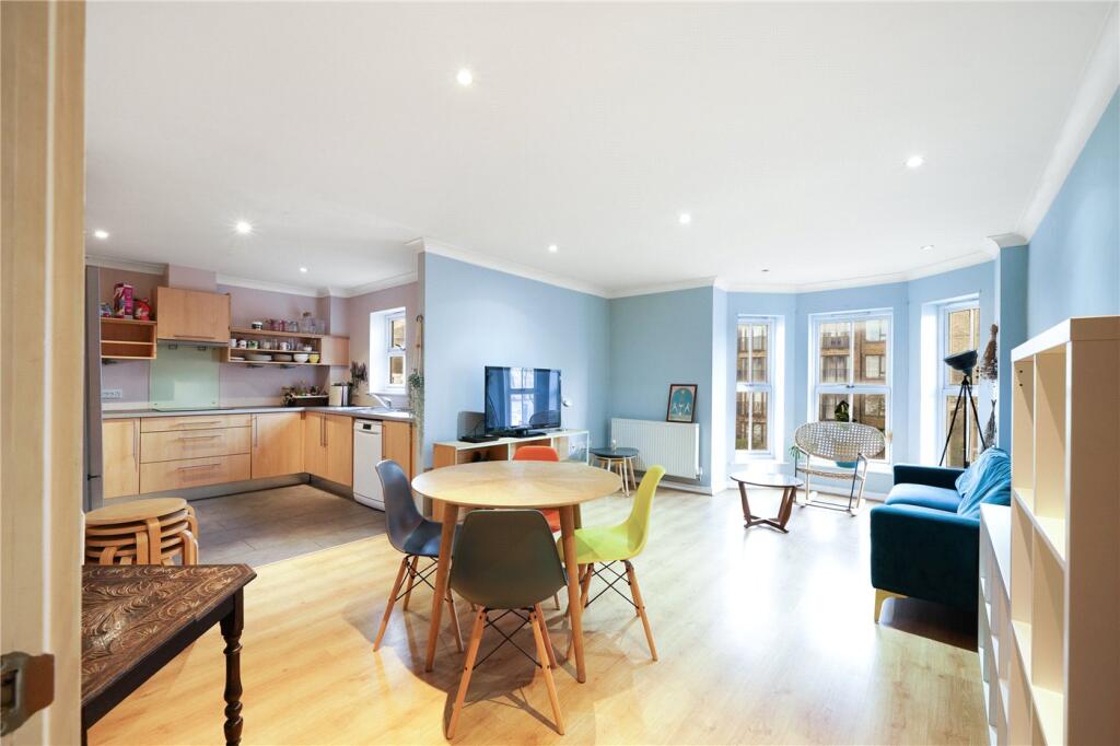 2 bed Apartment for rent in London. From Winkworth - Kentish Town