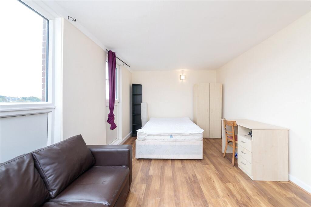 3 bed Apartment for rent in London. From Winkworth - Kentish Town