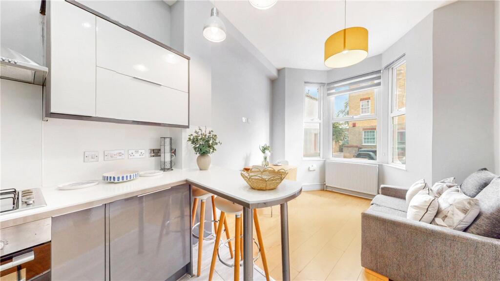 1 bed Apartment for rent in Camden Town. From Winkworth - Kentish Town