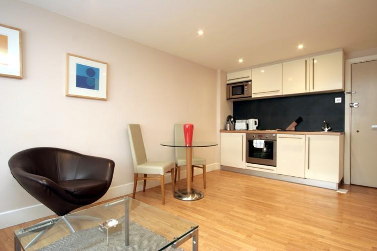 4 bed Studio for rent in Chelsea. From Winkworth - Knightsbridge
