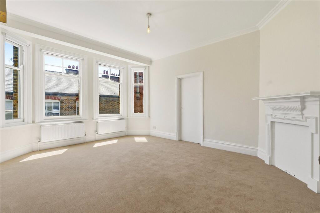 3 bed Apartment for rent in London. From Winkworth - Knightsbridge