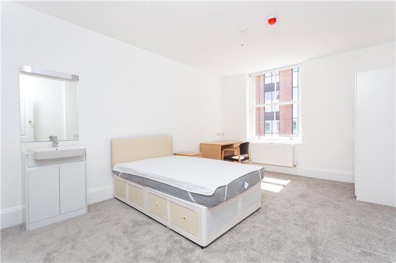 1 bed House Share for rent in London. From Winkworth - South Kensington