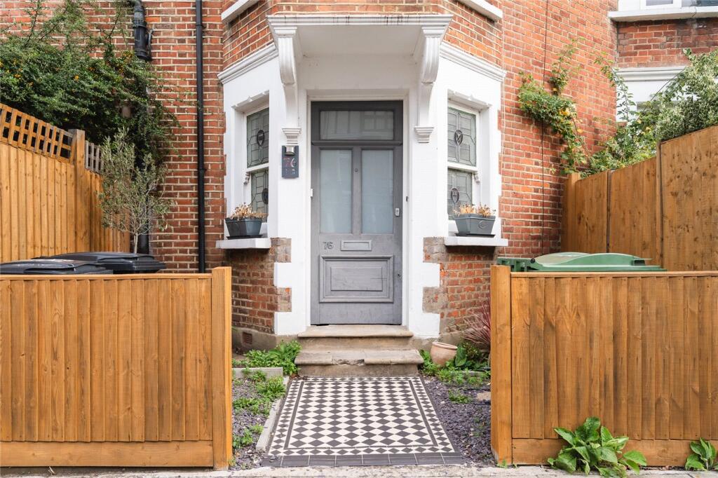 2 bed Apartment for rent in London. From Winkworth - Streatham